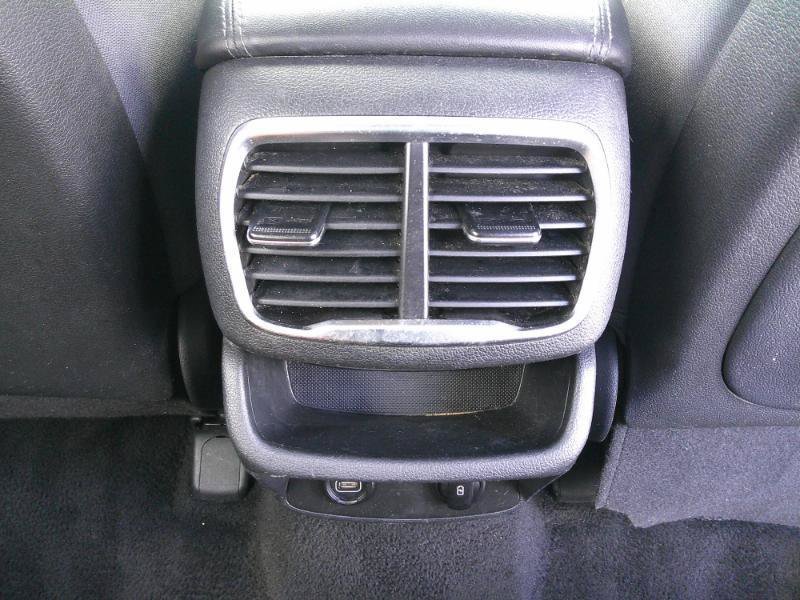 Used 2019 Hyundai Santa Fe SE FWD image 18
