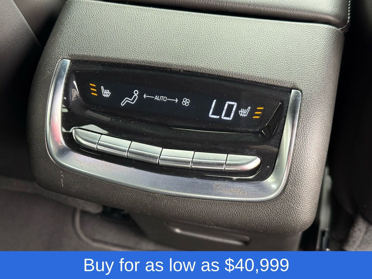 Used 2025 Cadillac XT6 Premium Luxury image 7