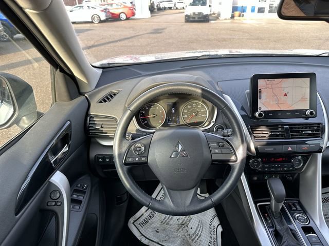 Used 2022 Mitsubishi Eclipse Cross SE image 13