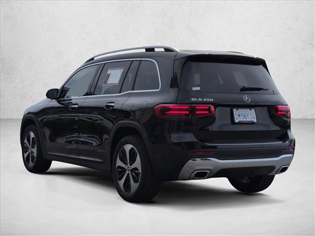 New 2025 Mercedes-Benz GLB 250 image 9