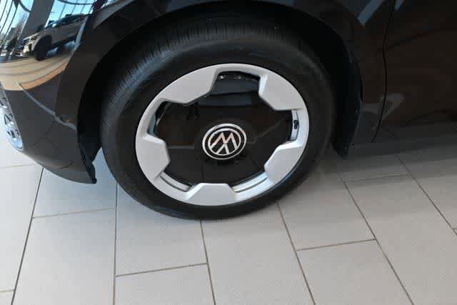 New 2025 Volkswagen ID. Buzz Pro S RWD image 12