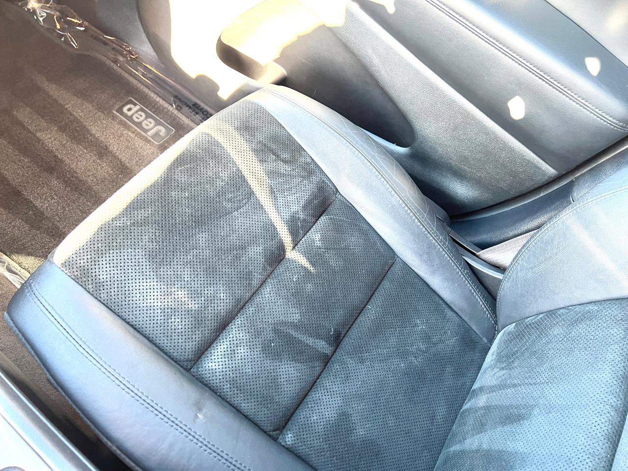 Used 2015 Jeep Grand Cherokee Altitude image 32