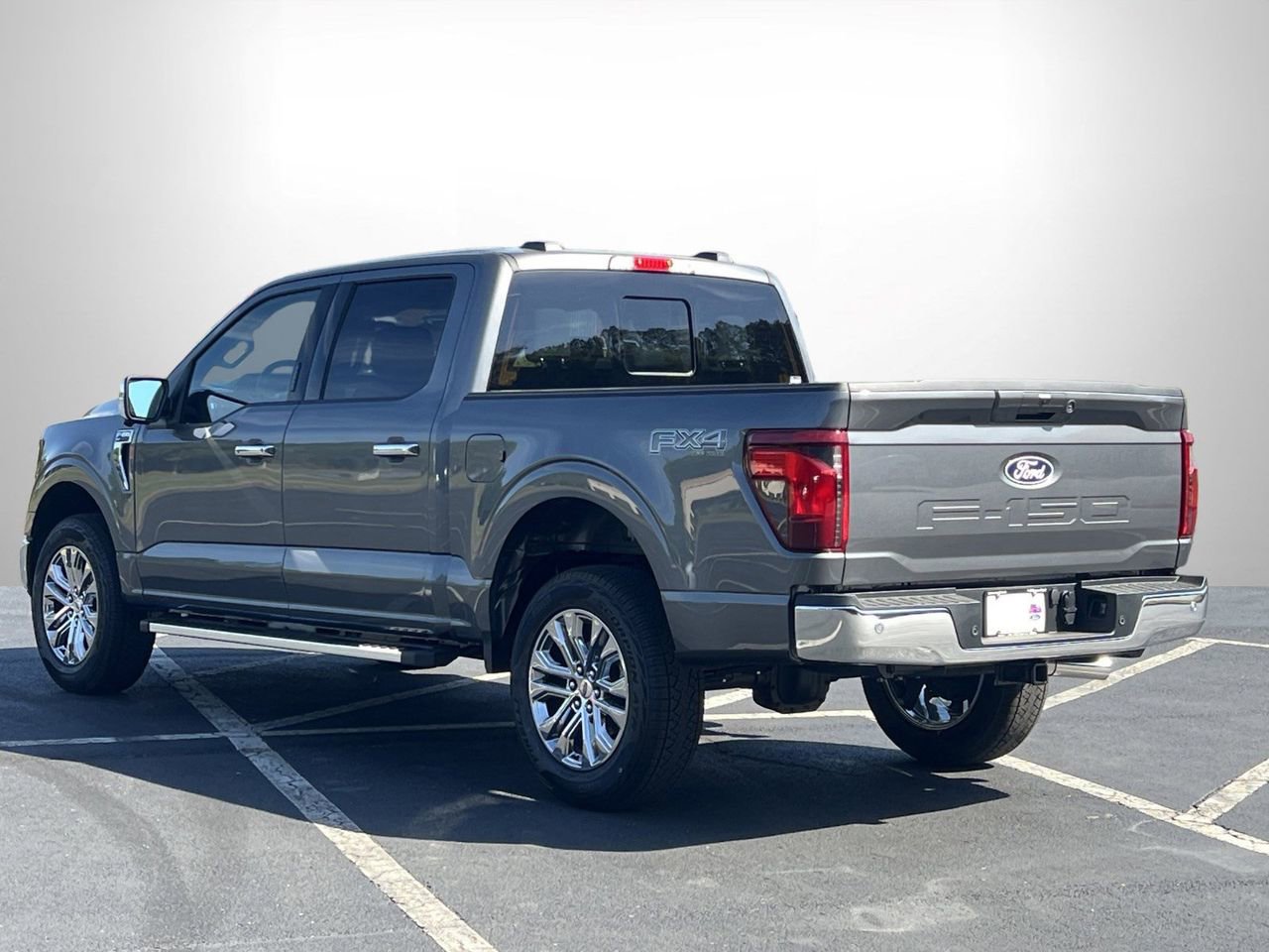 New 2026 Ford F150 XLT w/ Equipment Group 302A MID AWD/4WD image 23