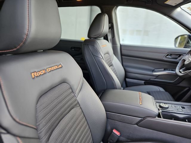 New 2025 Nissan Pathfinder Rock Creek image 13