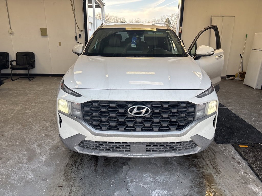 Certified 2023 Hyundai Santa Fe SEL image 2