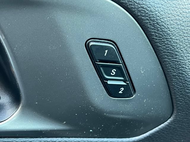 New 2026 Chrysler Pacifica Select FWD image 16