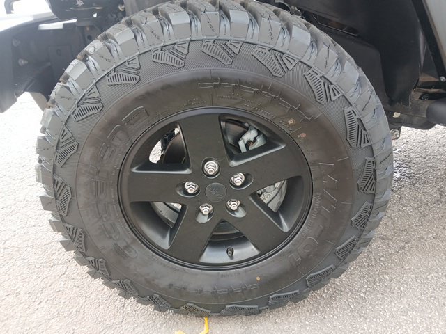 Used 2015 Jeep Wrangler Unlimited Sahara AWD/4WD image 45