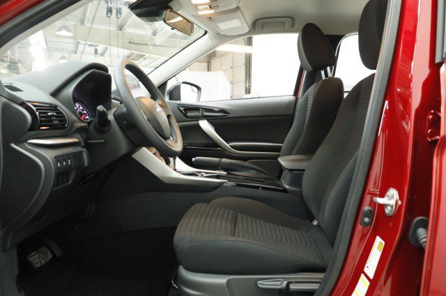 New 2026 Mitsubishi Eclipse Cross LE AWD/4WD image 6