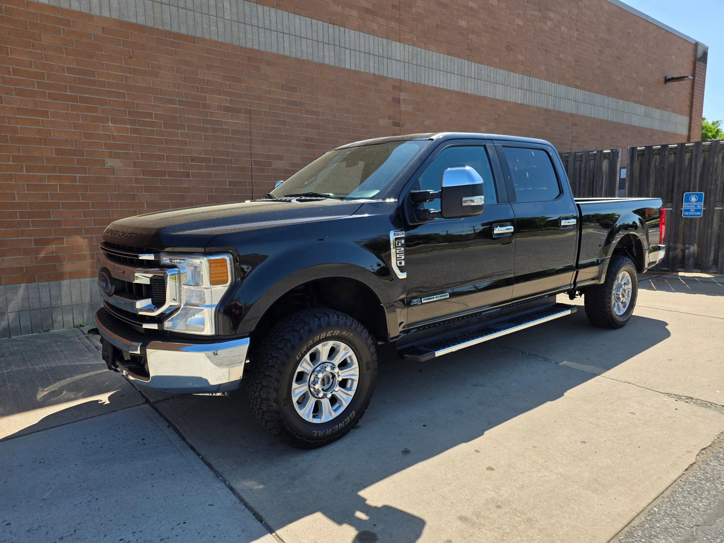 Used 2020 Ford F250 XL w/ STX Appearance Package AWD/4WD image 3