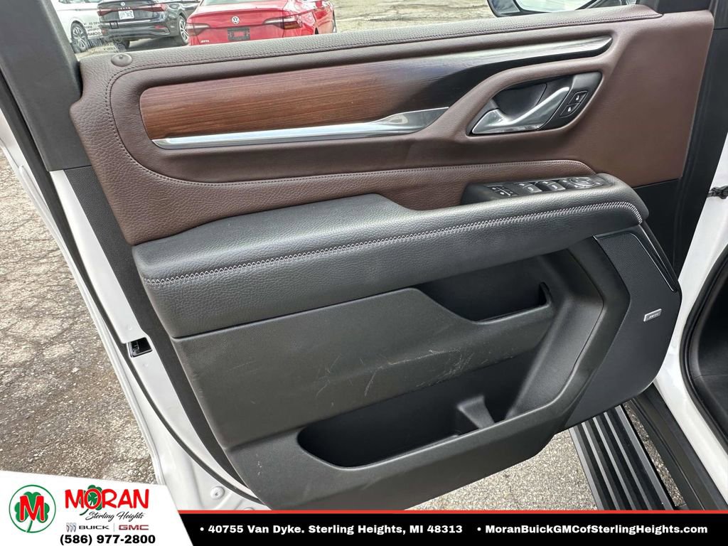 Certified 2021 GMC Yukon Denali w/ LPO, Illumination Package AWD/4WD image 18
