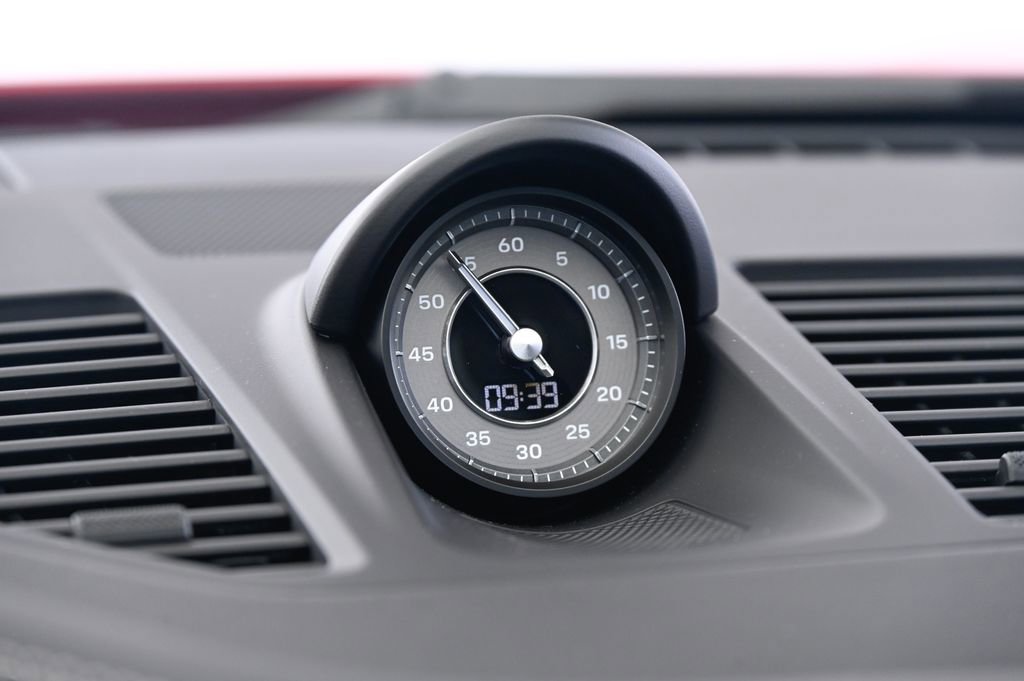 Used 2024 Porsche 911 Turbo image 27