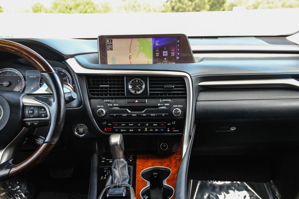 Used 2018 Lexus RX 350L FWD image 13