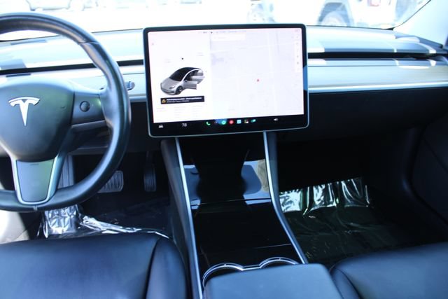 Used 2018 Tesla Model 3 Long Range RWD image 12