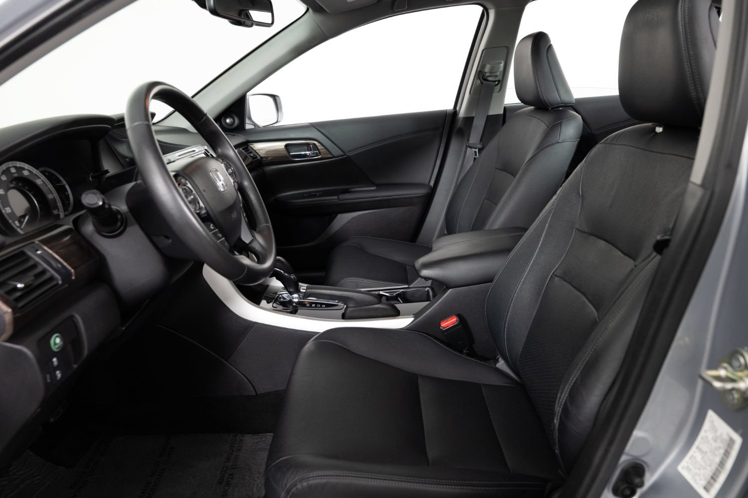 Used 2017 Honda Accord EX-L image 14