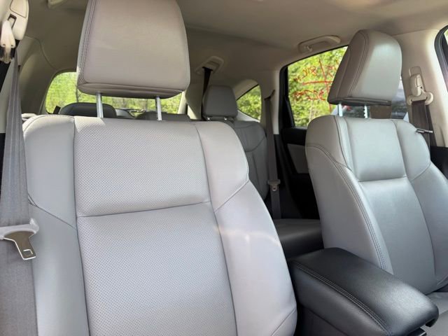 Used 2015 Honda CR-V Touring image 7