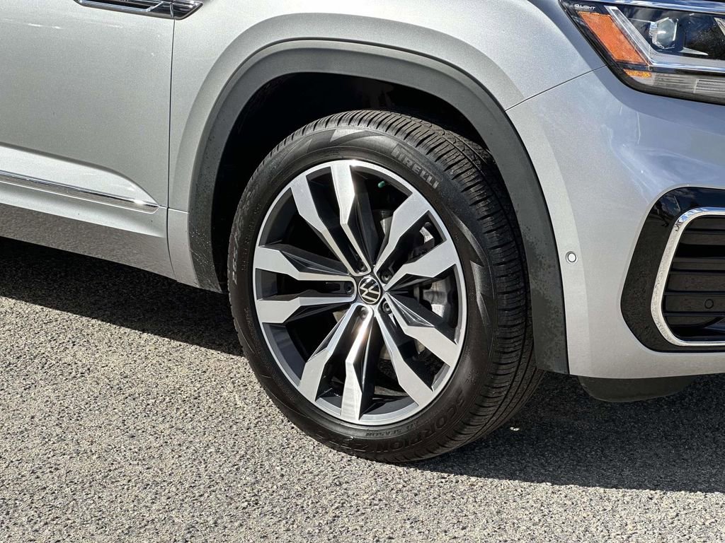 Used 2023 Volkswagen Atlas Cross Sport SEL Premium R-Line image 22