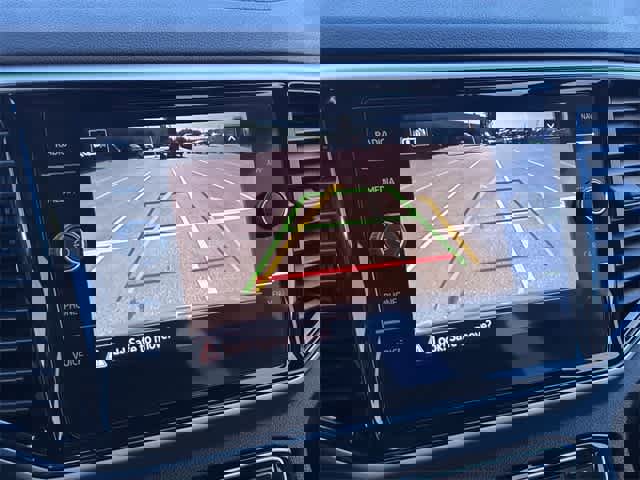 Used 2023 Volkswagen Atlas Cross Sport SEL R-Line image 32