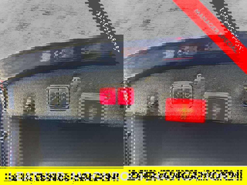 Used 2020 Mercedes-Benz C 300 4MATIC Sedan image 15