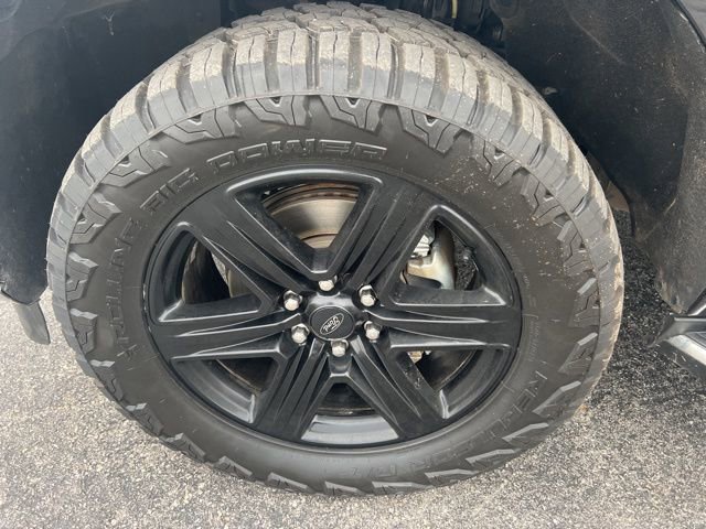 Used 2020 Ford Expedition XLT w/ Equipment Group 202A image 22