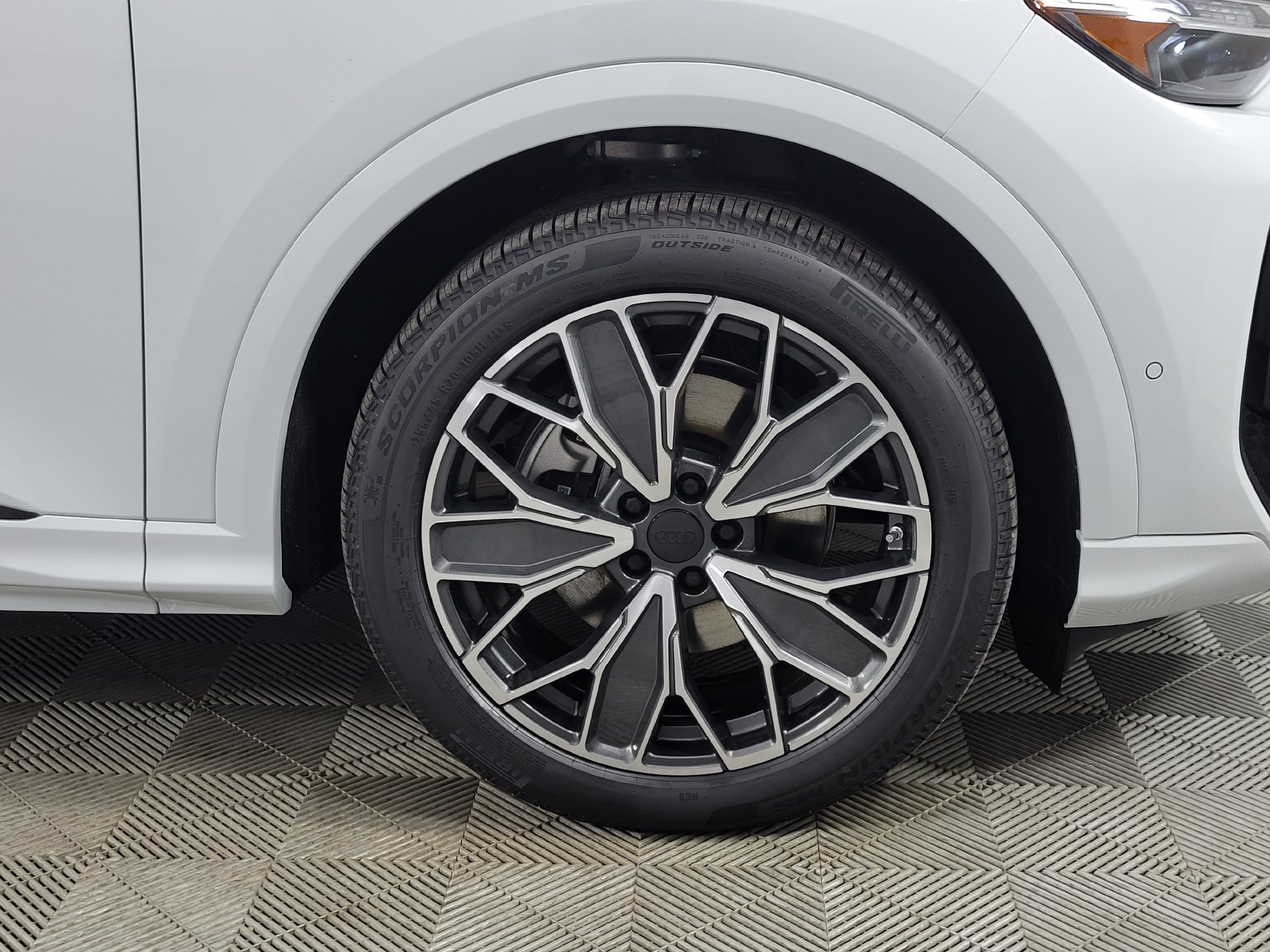 New 2026 Audi Q5 Prestige AWD/4WD image 10