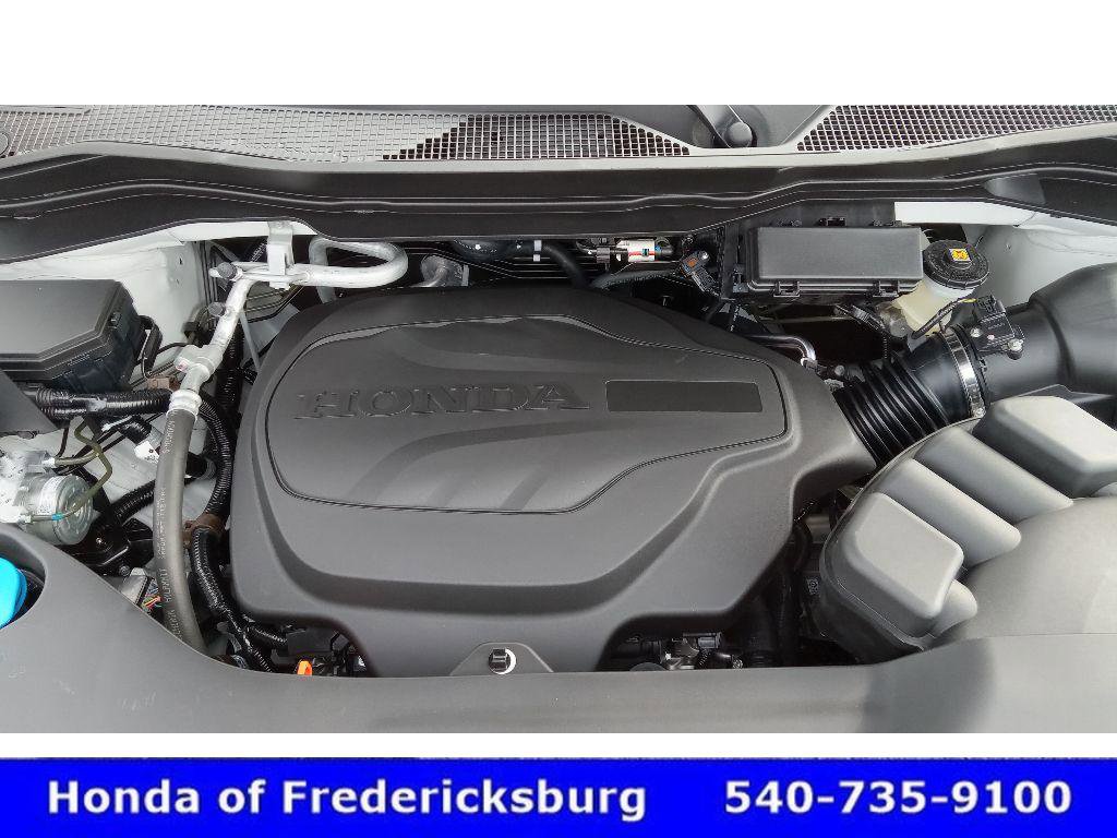 Certified 2025 Honda Ridgeline Black Edition image 10