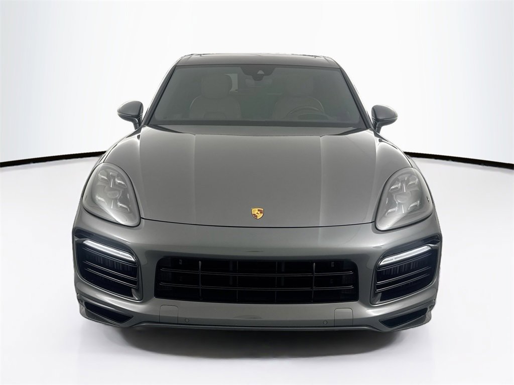 Used 2021 Porsche Cayenne GTS image 2