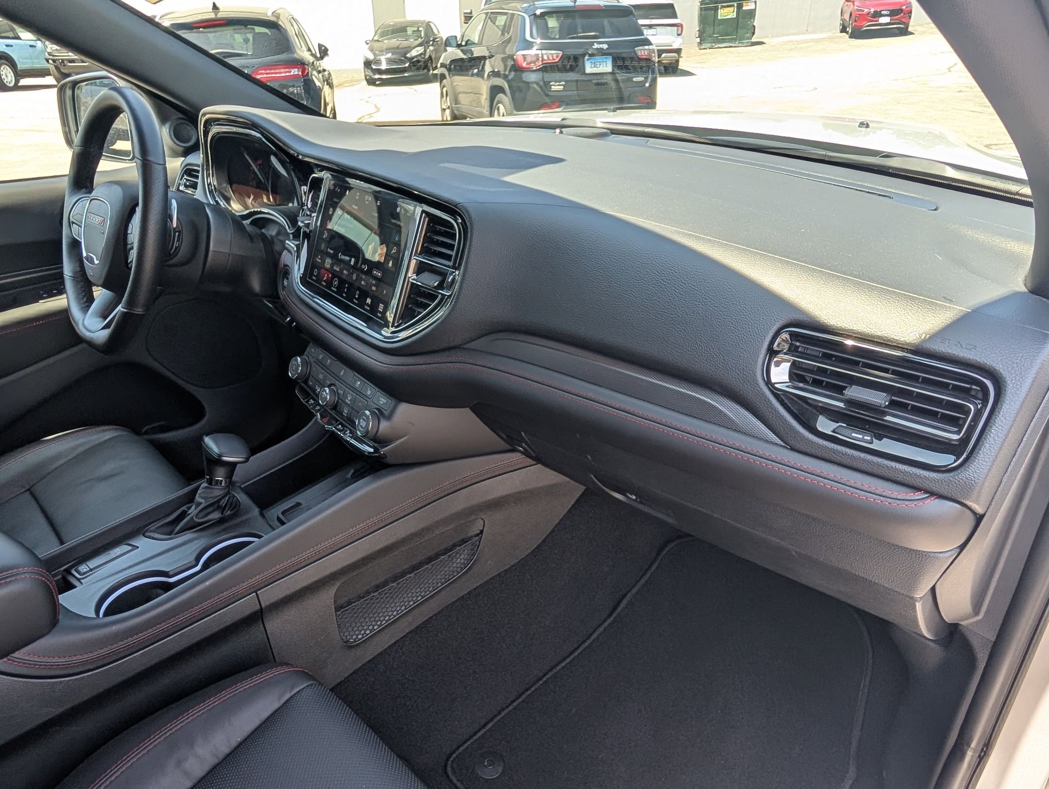 Used 2025 Dodge Durango R/T image 35
