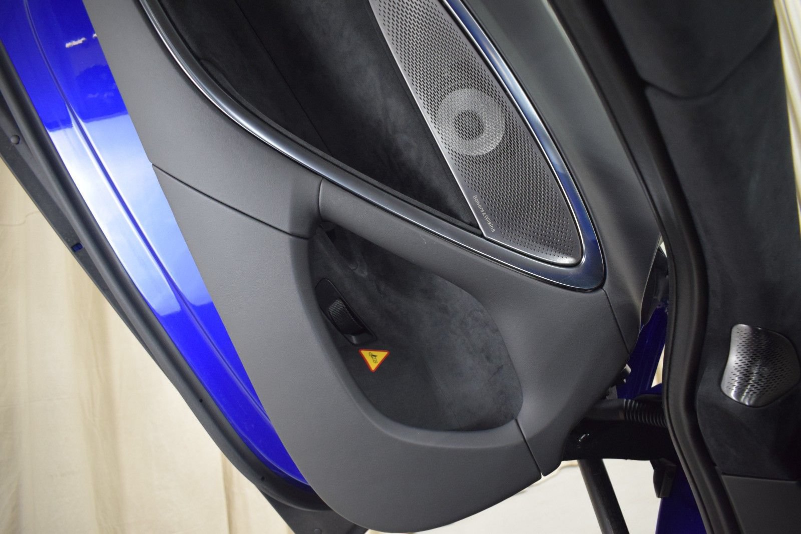 New 2026 McLaren Artura RWD image 35