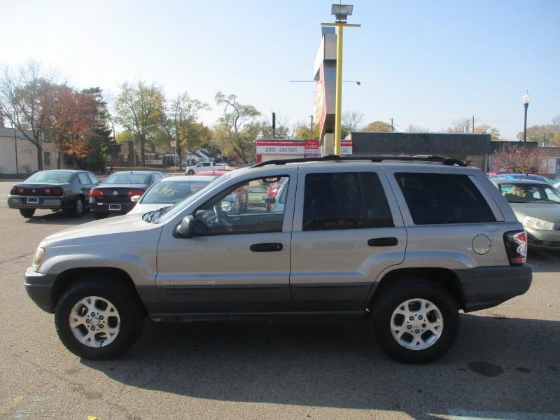 Used 2001 Jeep Grand Cherokee Laredo AWD/4WD image 4