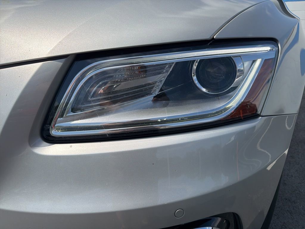 Used 2015 Audi Q5 2.0T Premium Plus AWD/4WD image 9