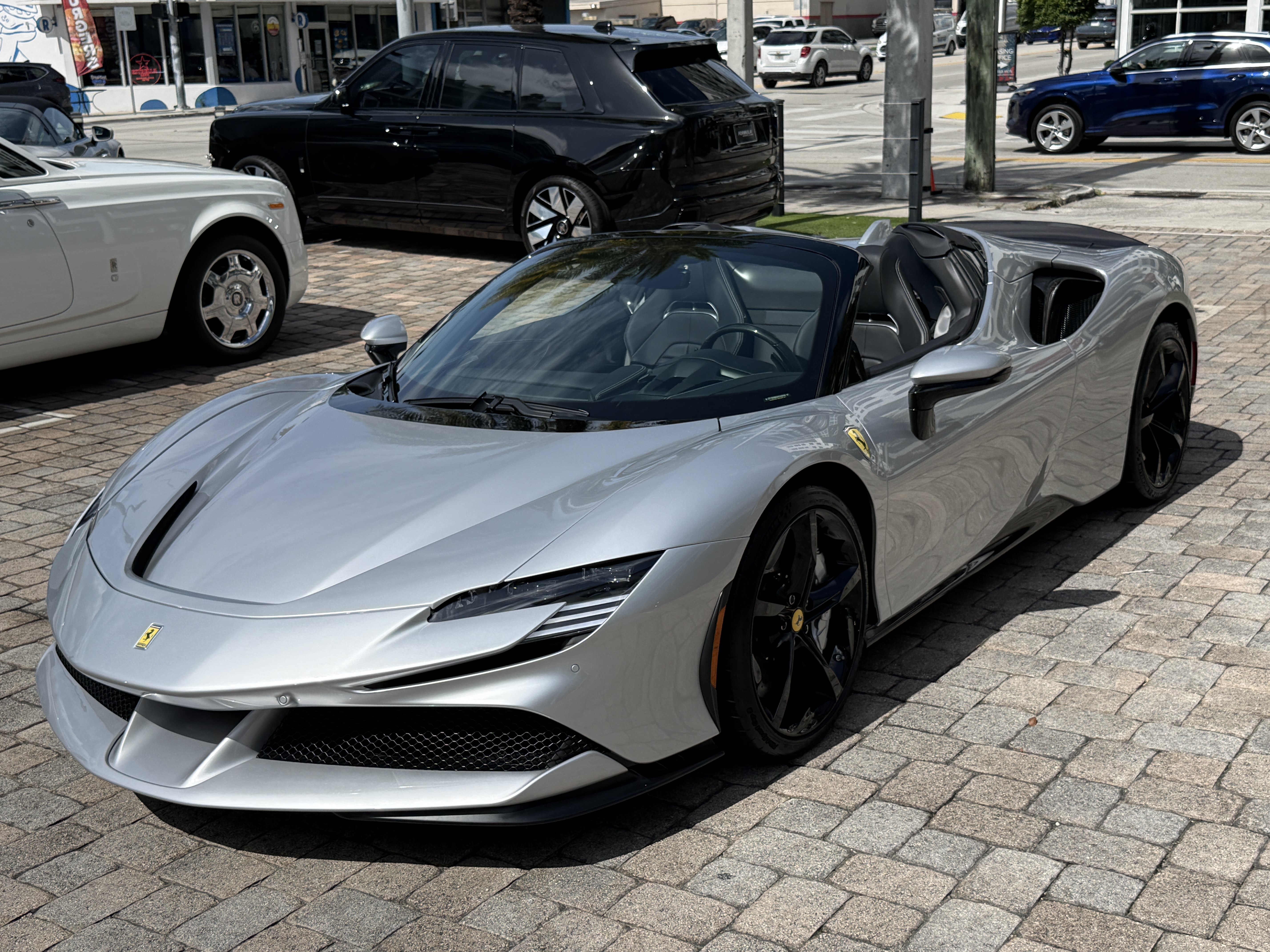 Used 2024 Ferrari SF90 Spider AWD/4WD image 4
