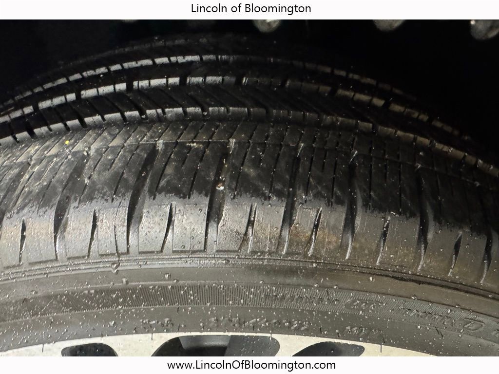 New 2026 Lincoln Aviator Black Label w/ Dynamic Handling Package image 15