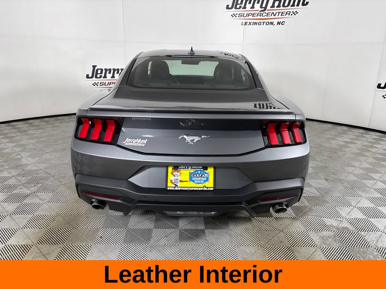 Used 2025 Ford Mustang Premium RWD image 7