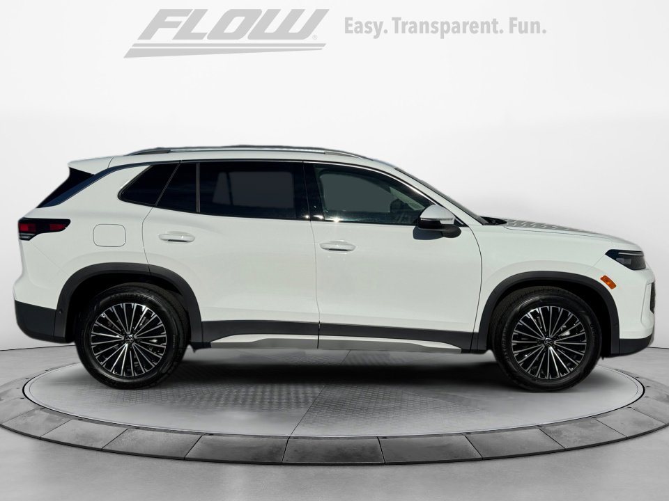 New 2026 Volkswagen Tiguan S FWD image 8
