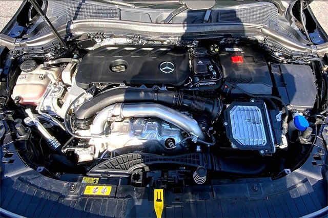 Used 2025 Mercedes-Benz GLA 250 4MATIC image 26