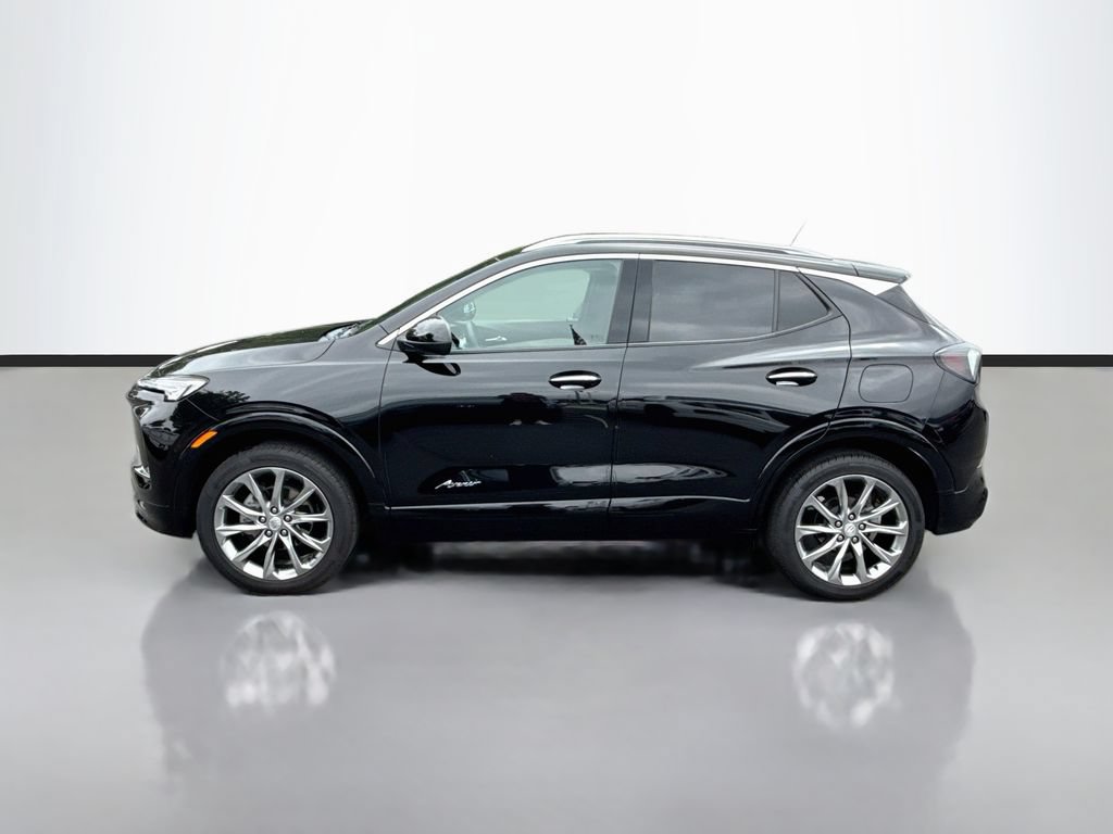 Used 2025 Buick Encore GX Avenir AWD/4WD image 4