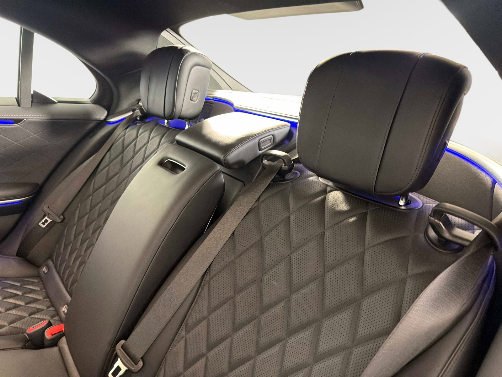 Used 2024 Mercedes-Benz S 580 4MATIC Sedan image 31