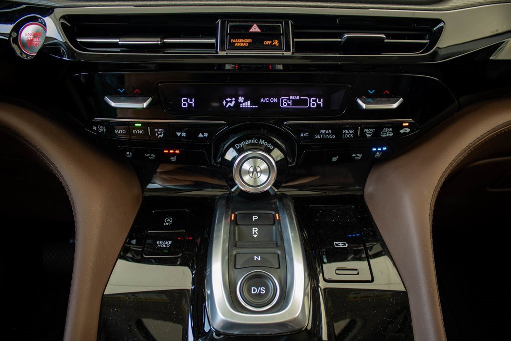 Used 2024 Acura MDX SH-AWD w/ Advance Package image 32