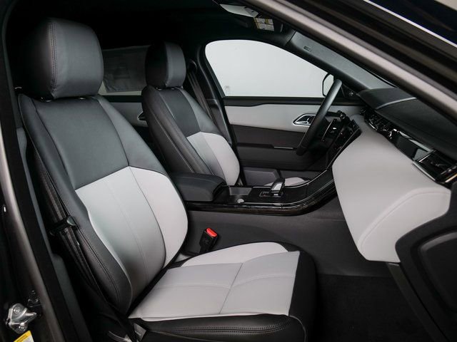 New 2026 Land Rover Range Rover Velar Dynamic SE AWD/4WD image 3