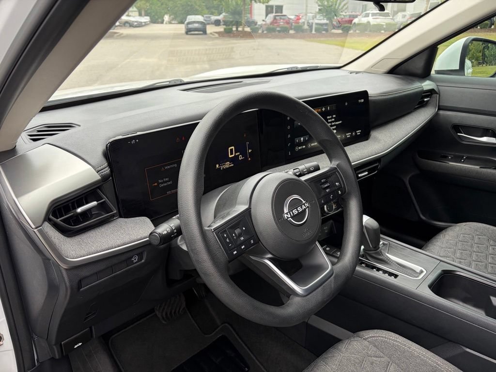 Certified 2025 Nissan Kicks SV w/ Illumination Package FWD image 13