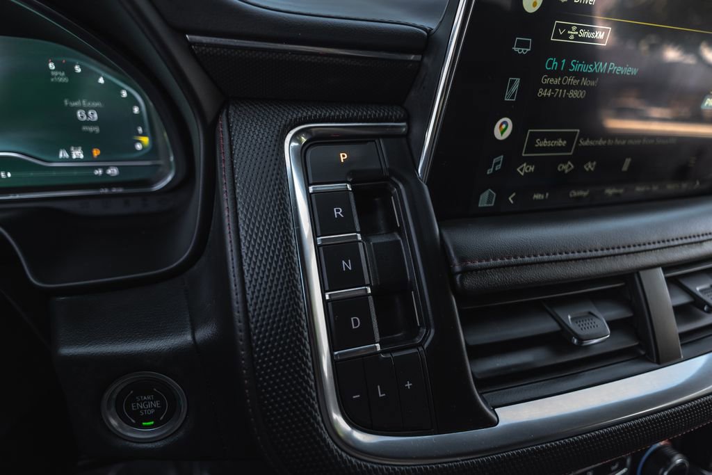 Used 2022 Chevrolet Tahoe RST w/ Sport Performance Package AWD/4WD image 18