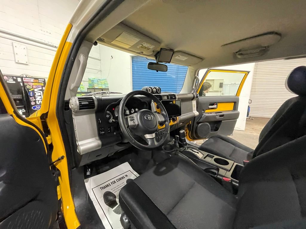 Used 2007 Toyota FJ Cruiser 4WD image 13