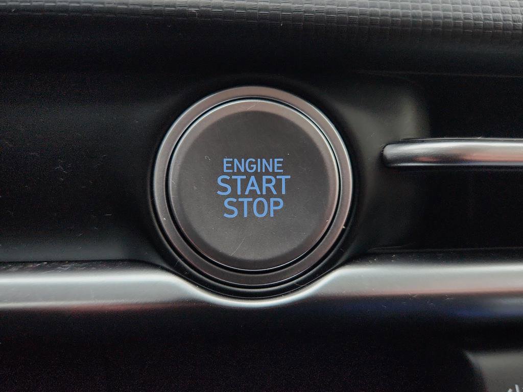 Certified 2025 Hyundai Tucson SE image 24