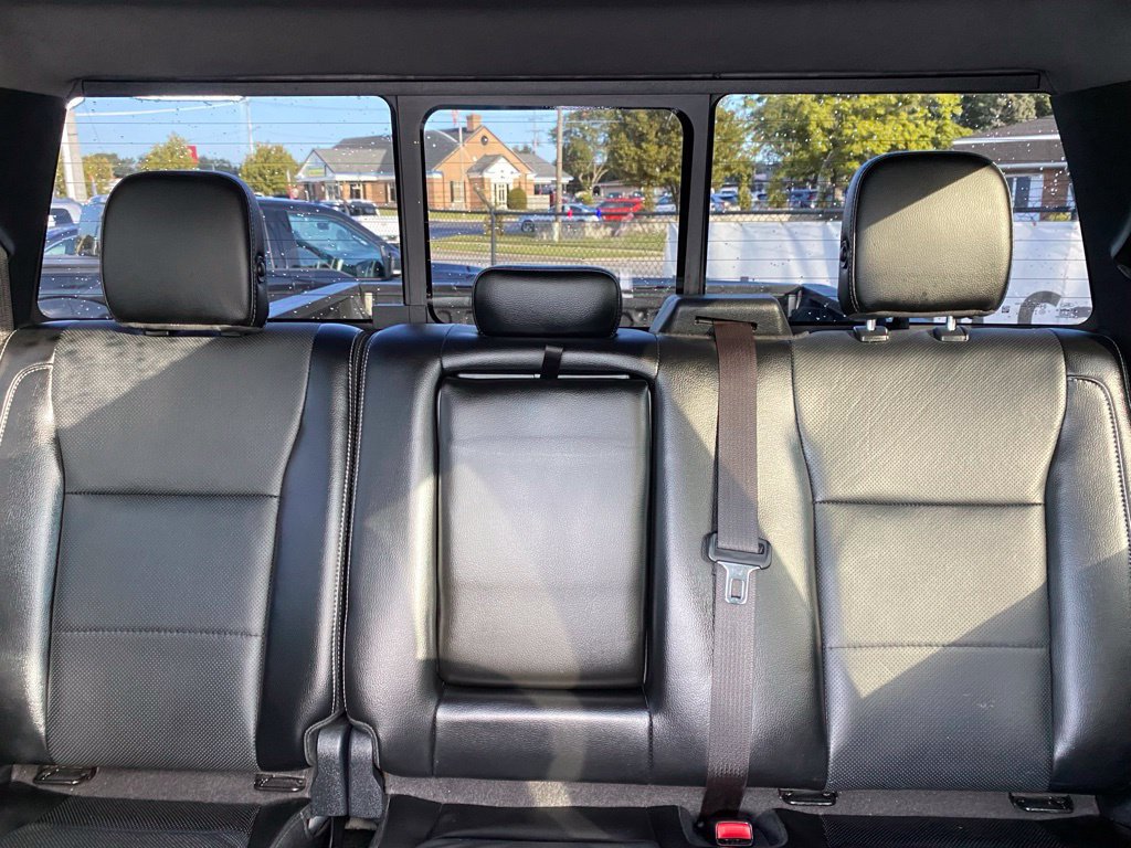 Used 2017 Ford F250 Lariat w/ Lariat Ultimate Package AWD/4WD image 32