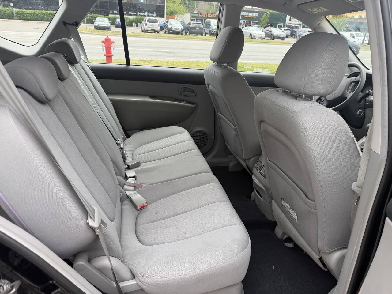 Used 2007 Kia Rondo LX w/ Convenience Pkg FWD image 28