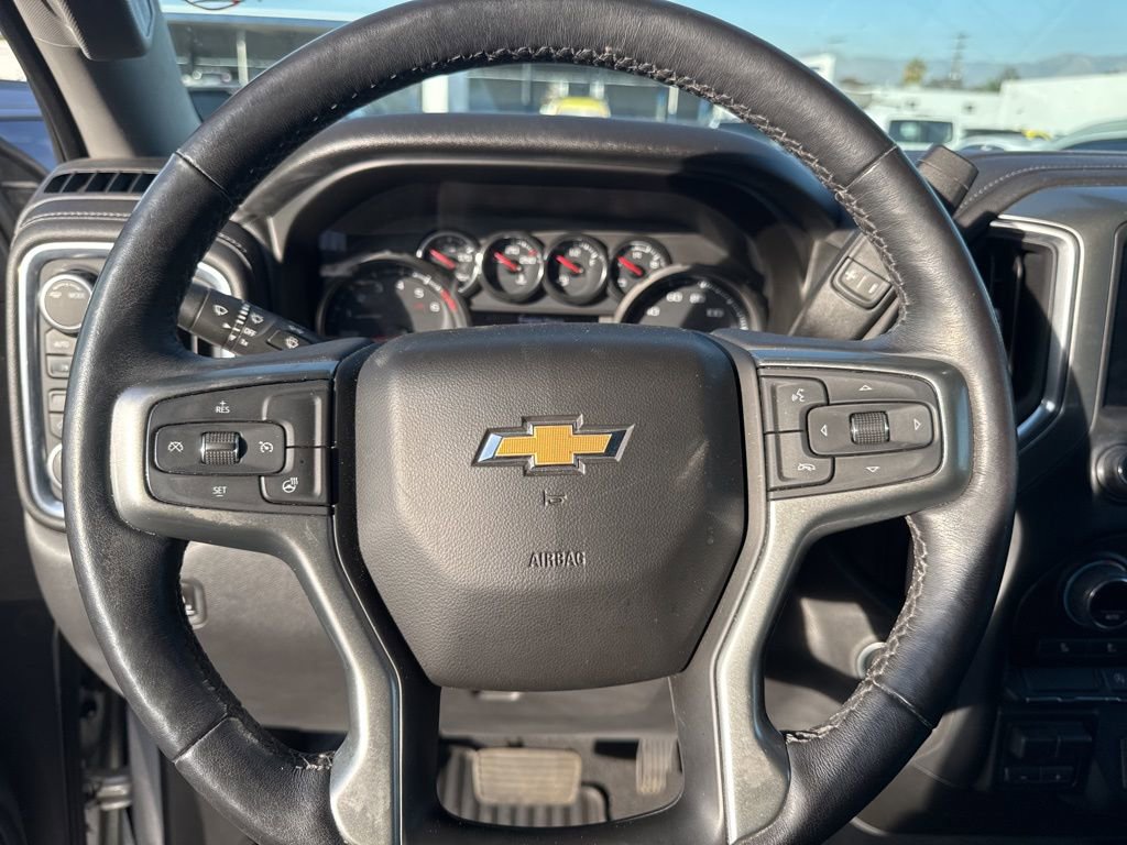 Used 2021 Chevrolet Silverado 1500 LT w/ Convenience Package II image 10