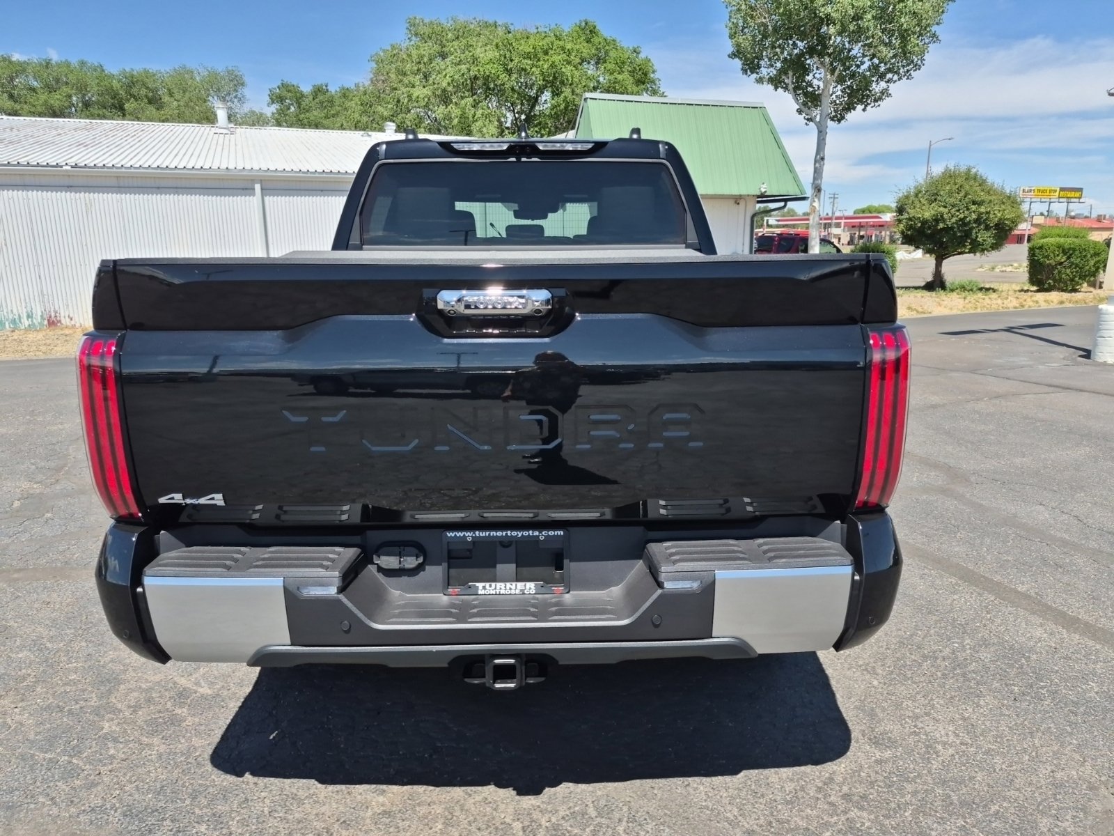 New 2026 Toyota Tundra Limited AWD/4WD image 4