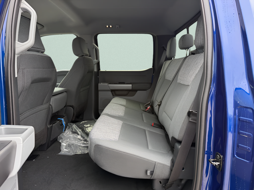New 2026 Ford F350 XLT w/ FX4 Off-Road Package AWD/4WD image 5