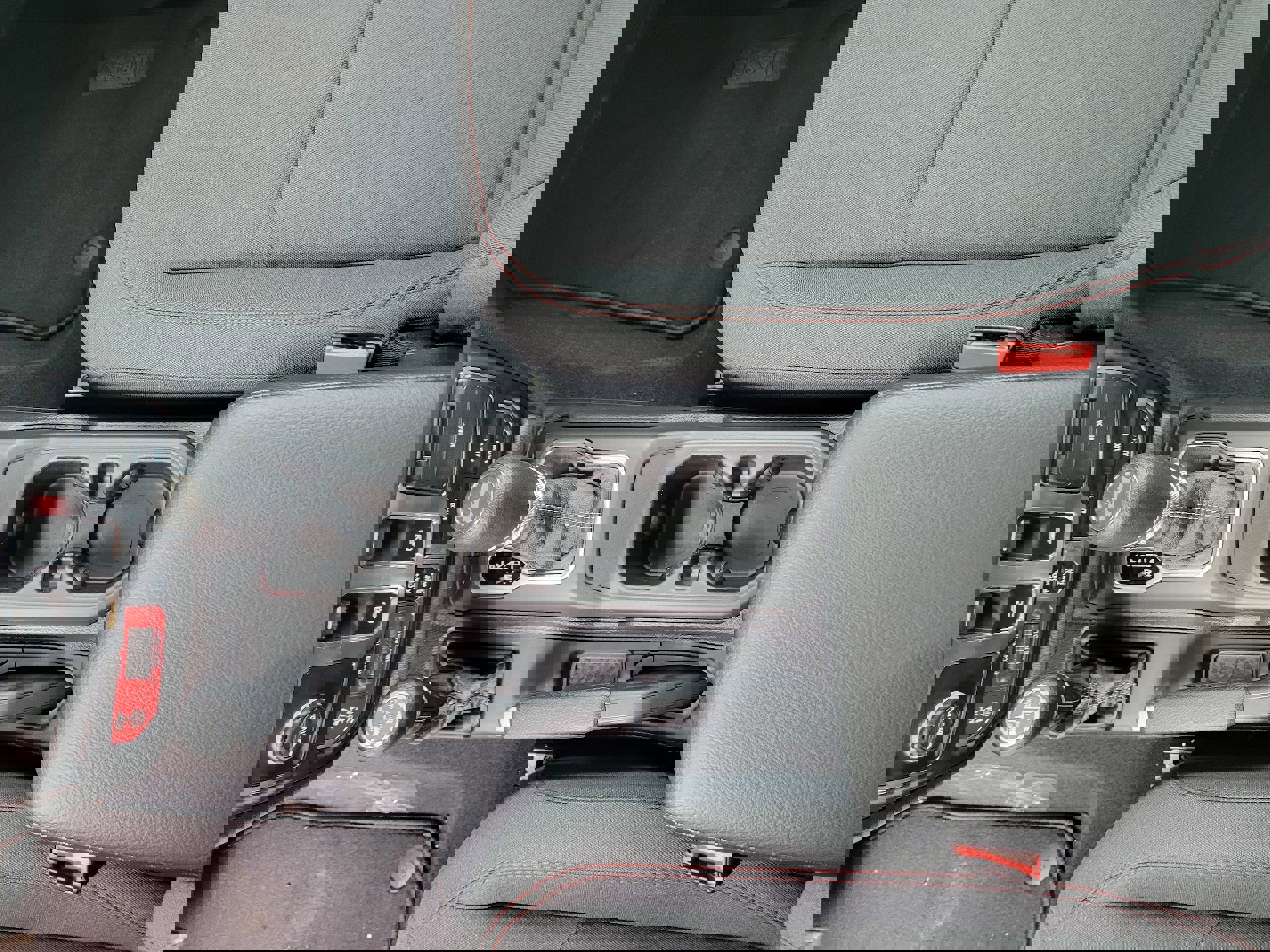 New 2026 Jeep Wrangler Rubicon w/ Xtreme 35 Tire Package image 20