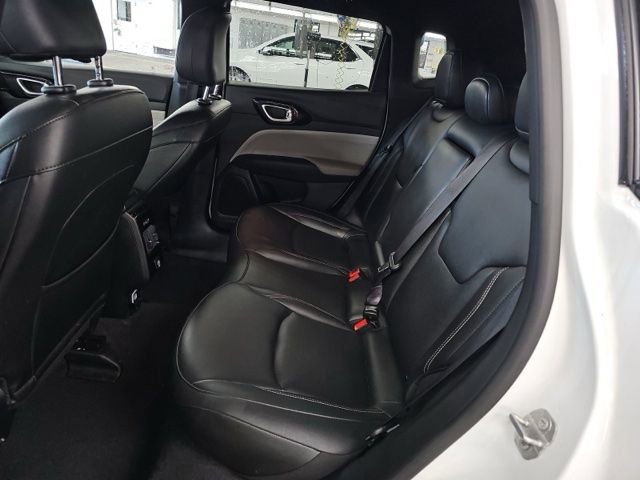 Used 2025 Jeep Compass Limited image 15